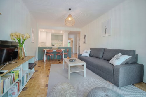Immogroom - Modern with Terrace - Air 12 ImmoGroom