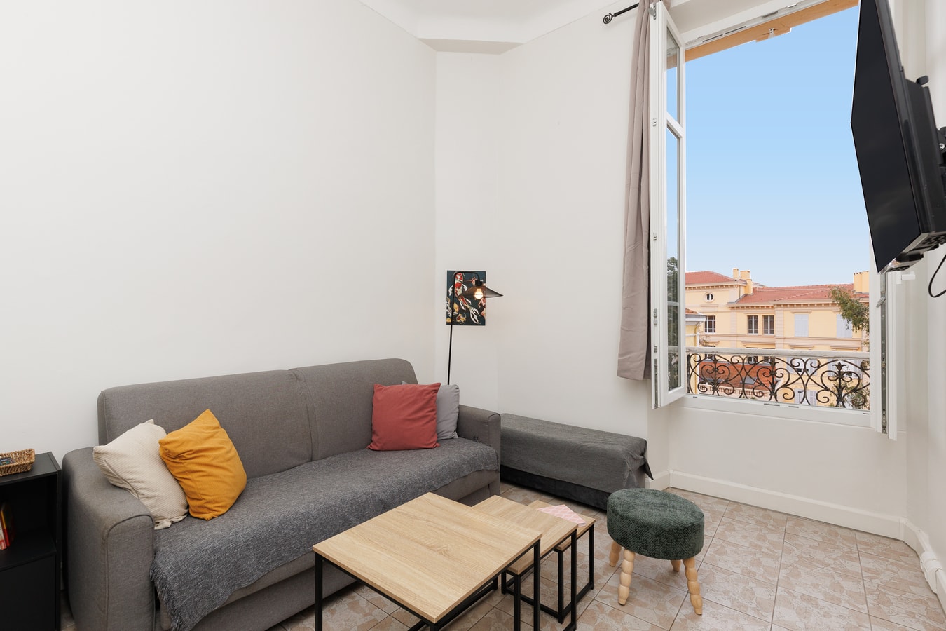 Upstays Center 30m² Apartment Near Palais 17 Upstays