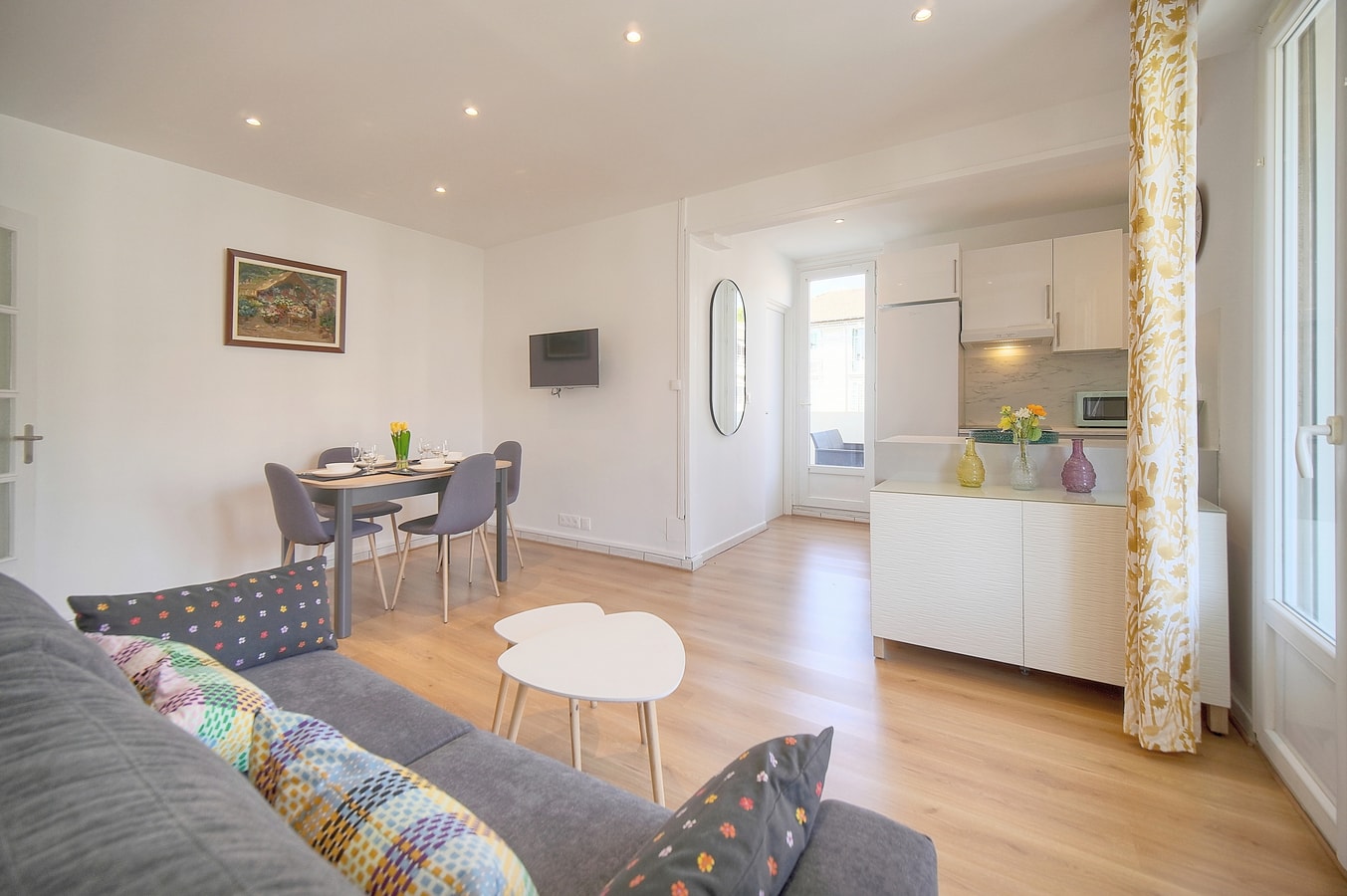 Immogroom - bright and modern apartment with a/c 11 ImmoGroom
