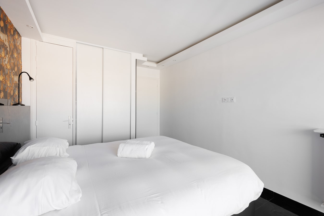 Upstays Modern sea view terrace AC 16 Upstays