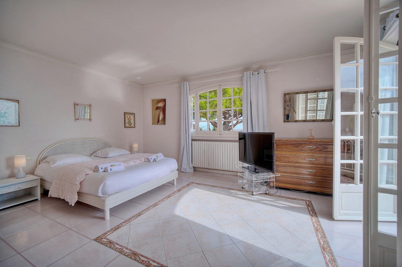 Sunshine · Immogroom- Top of villa 200m2 - Garden - Pool 22 ImmoGroom