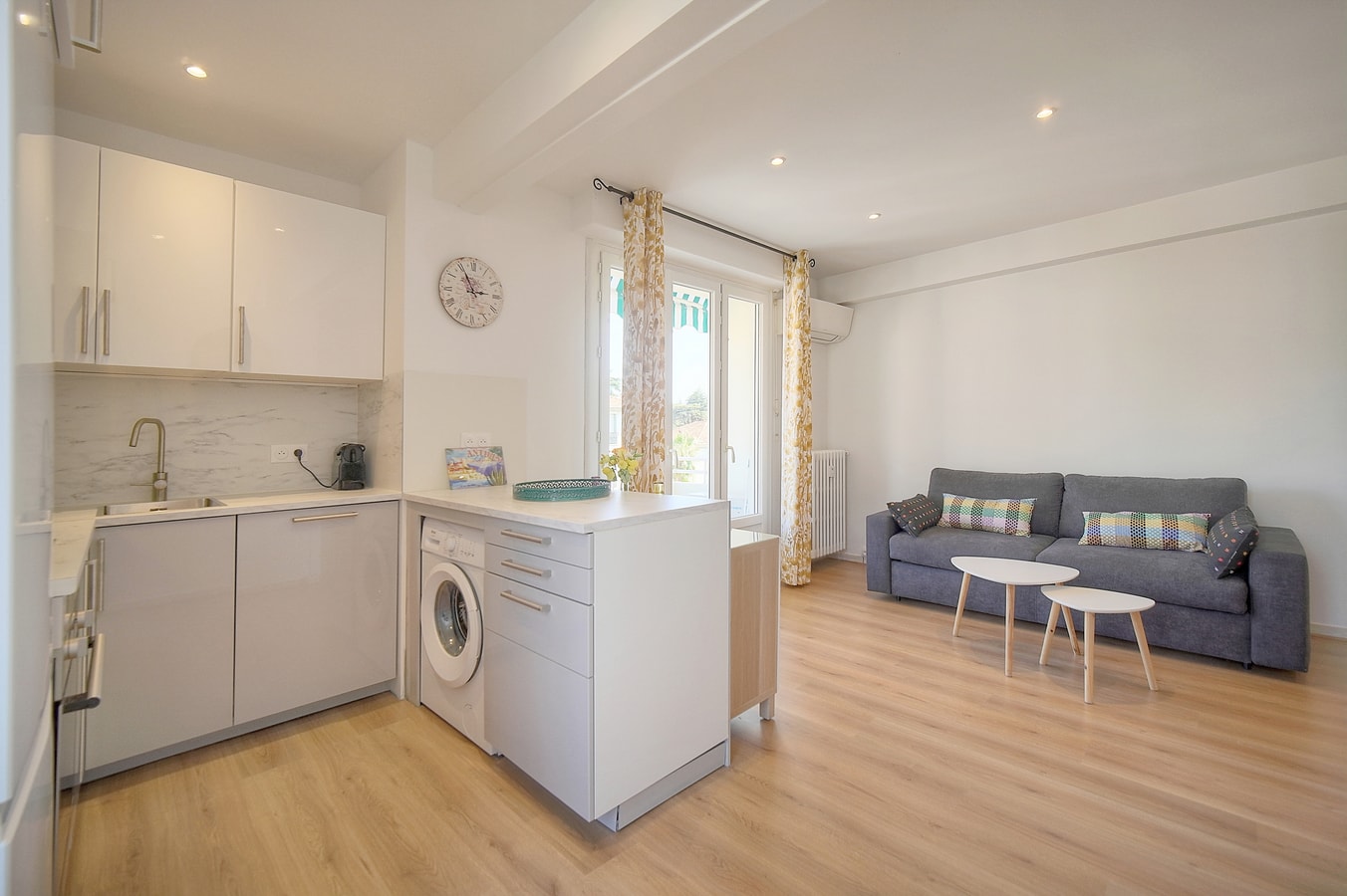 Immogroom - bright and modern apartment with a/c 2 ImmoGroom