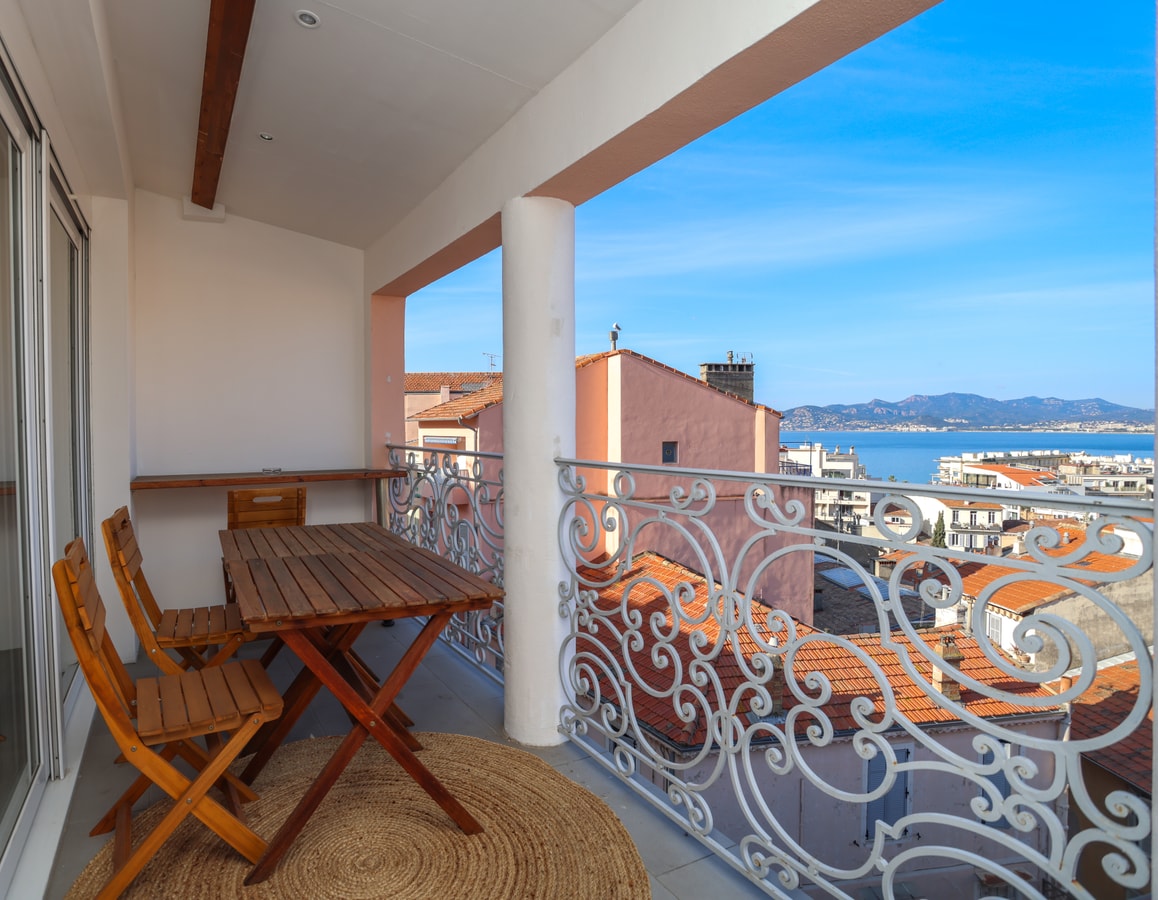 Immogroom - Charming building in Suquet 37 Upstays