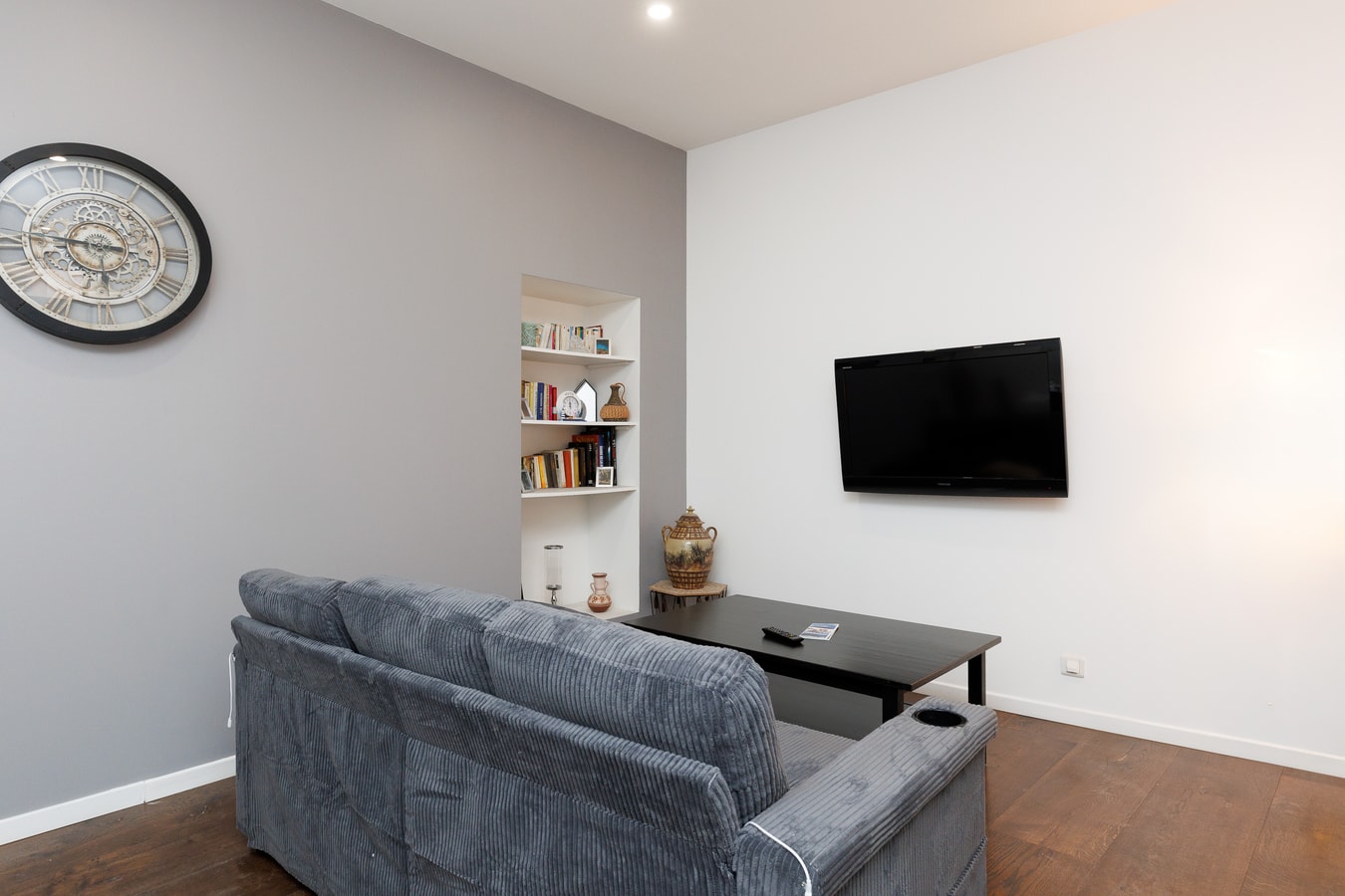 Upstays Elegant 3BR Steps from Le Palais 7 Upstays