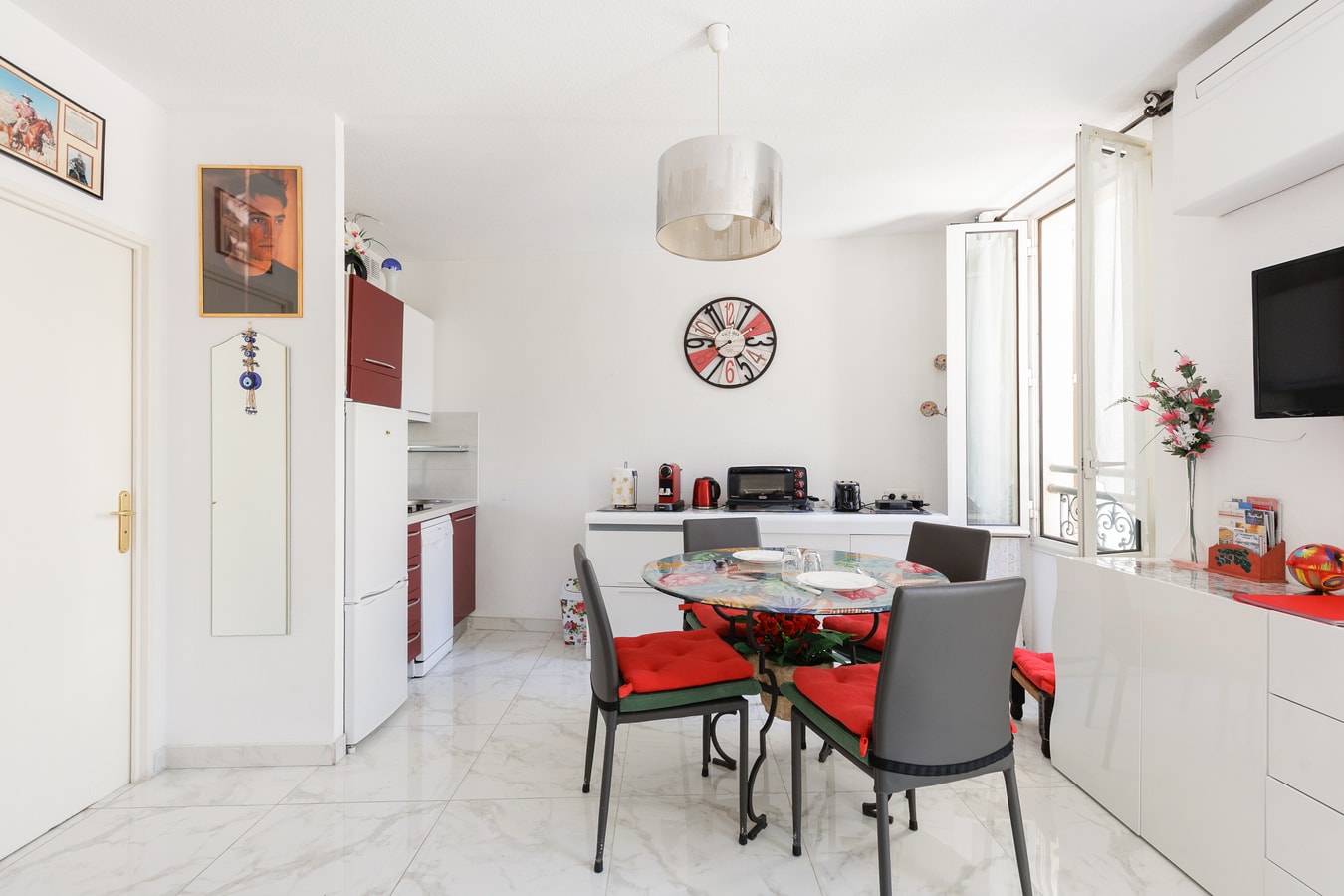 Upstays cosy studio near Palais 5 Upstays