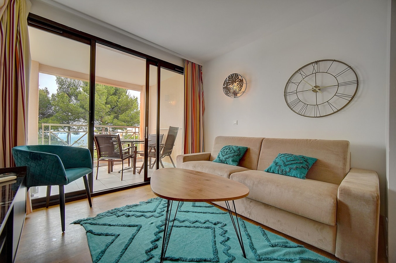 Immogroom - 2 Rooms - Renovated - Pool - Air 1 ImmoGroom