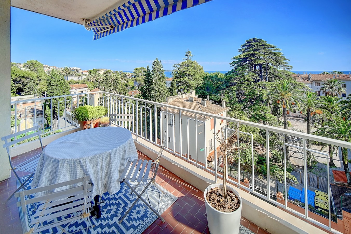 Immogroom Close beaches Beautiful terrace Sea view 20 ImmoGroom