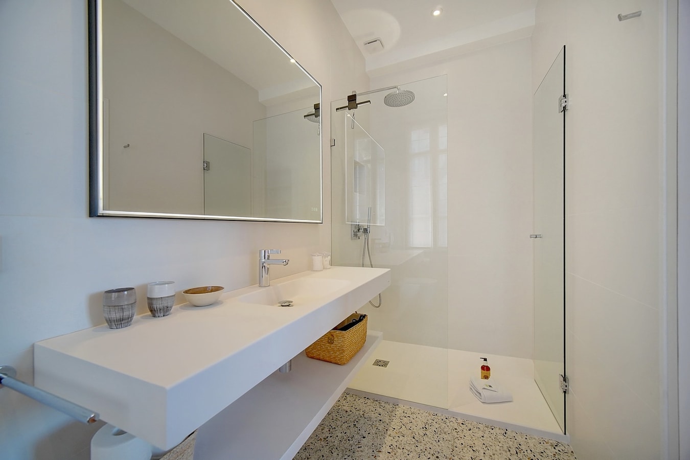 Immogroom - Magnificent 180m² duplex - Parking -AC 26 ImmoGroom