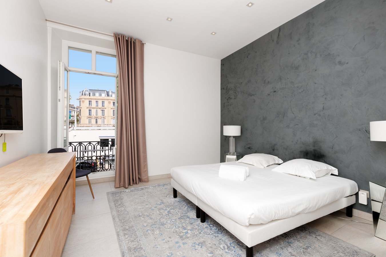 Upstays Spacious 77m² T3 Apartment with Terrace 12 Upstays