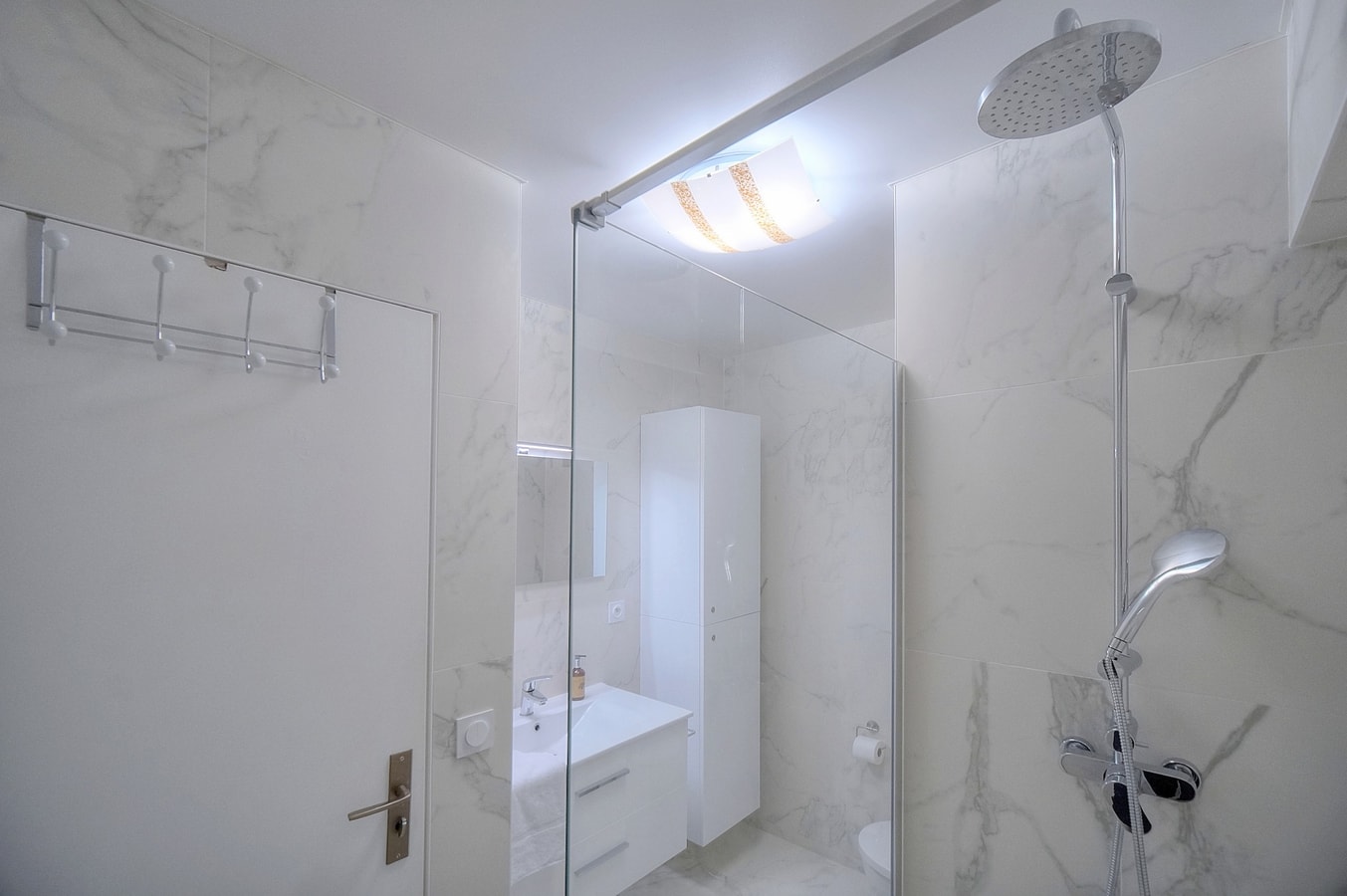 Albaz · Immogroom - 2 Br- Bright - Terrace - Wifi - Air 13 ImmoGroom