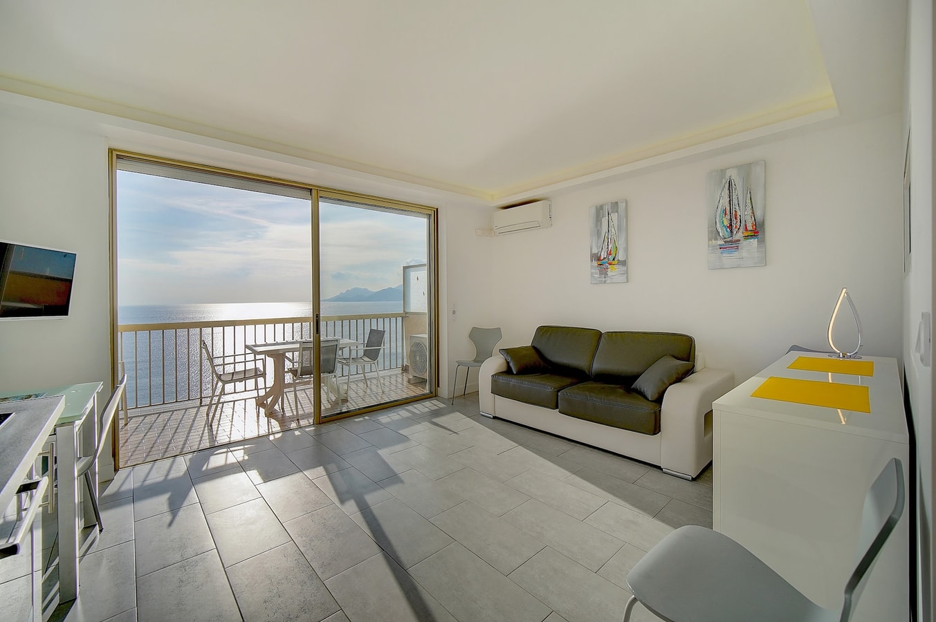 Immogroom - Panoramic View - quiet - AC - bright 6 ImmoGroom