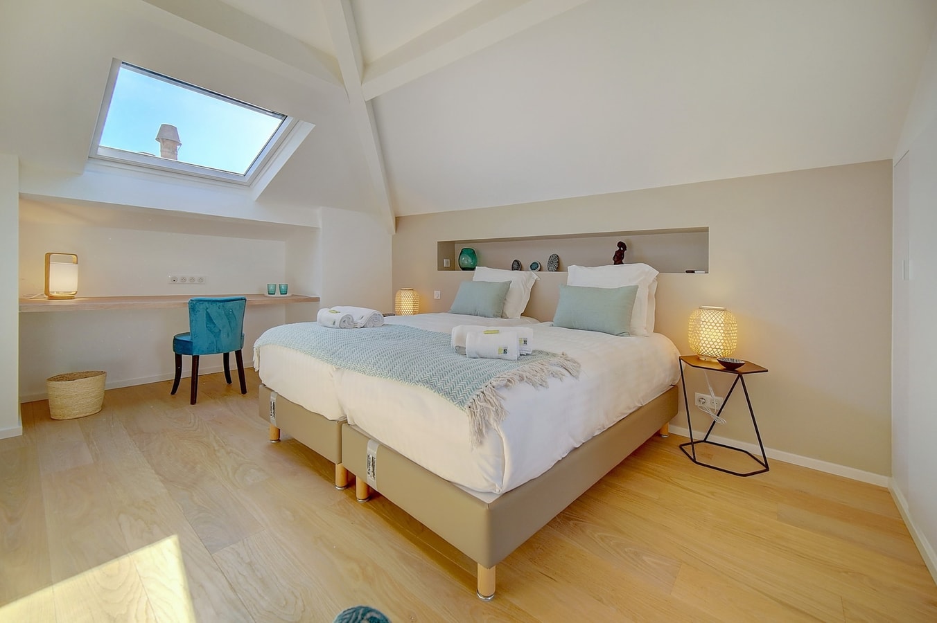 Immogroom - Magnificent 180m² duplex - Parking -AC 20 ImmoGroom
