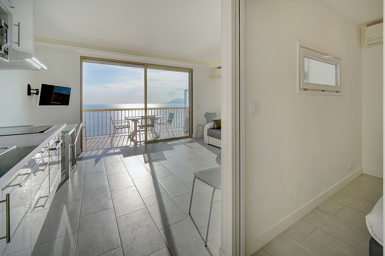 Immogroom - Panoramic View - quiet - AC - bright 7 ImmoGroom