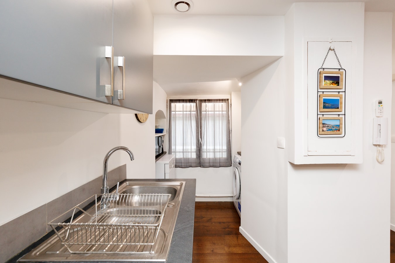 Upstays Elegant 3BR Steps from Le Palais 10 Upstays
