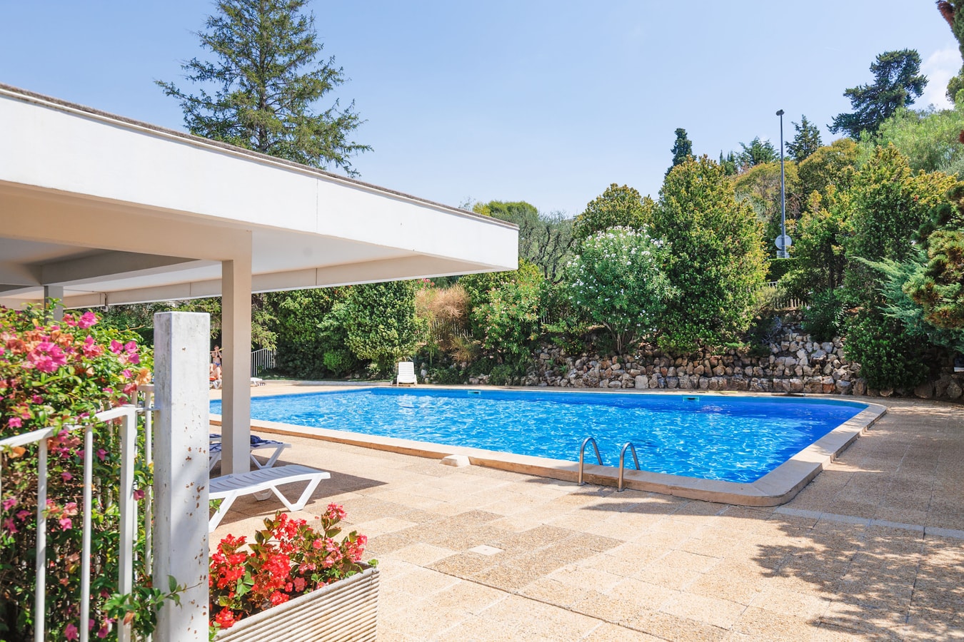 Upstays Cosy Studio 15m² with pool and quiet 17 Upstays