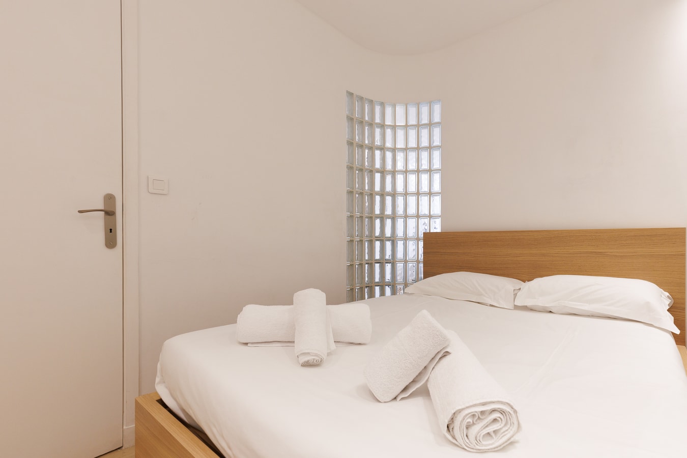 Upstays Elegant 1BR Gray d'Albion 2min from Palais 11 Upstays