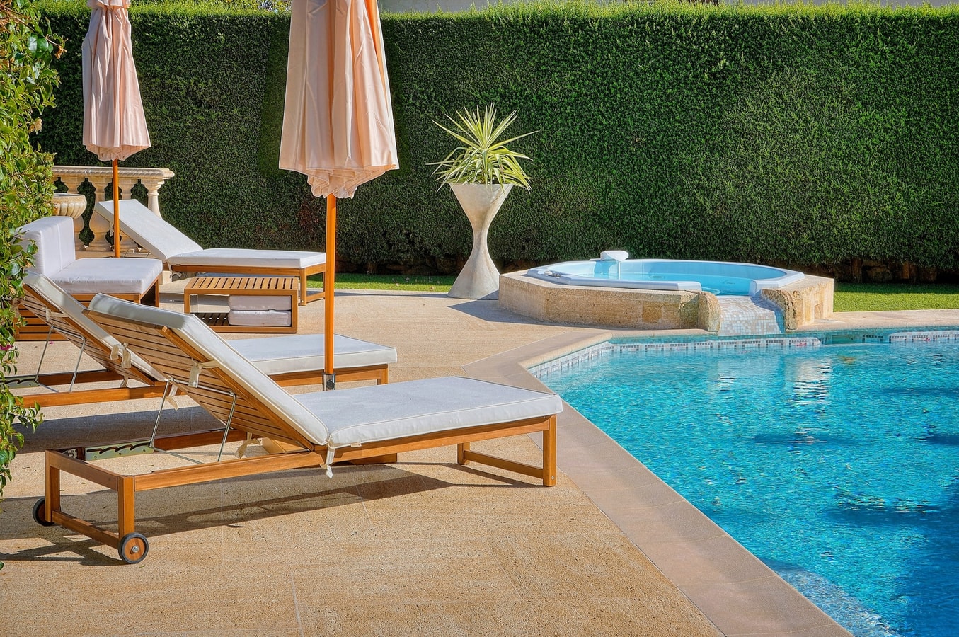 Immogroom - Villa - Swimming pool - AC 10 ImmoGroom