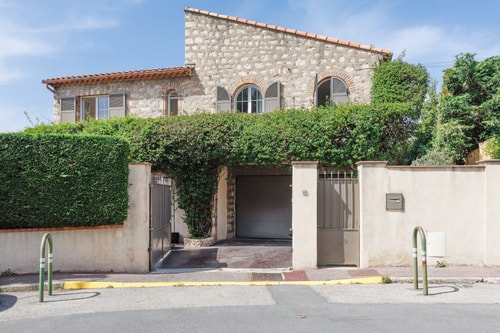 Immogroom - Luxury Villa with Pool in Cannes 41 ImmoGroom