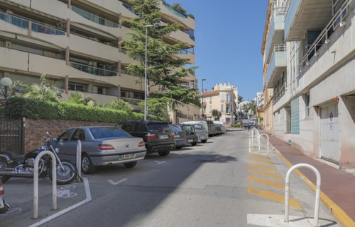 Immogroom - 2 Br- Bright - Terrace - Wifi - Air 18 ImmoGroom