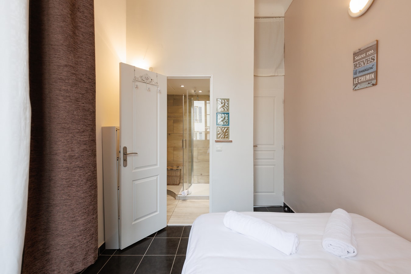 Upstays Centre 30m² Apartment Near Palais 13 Upstays