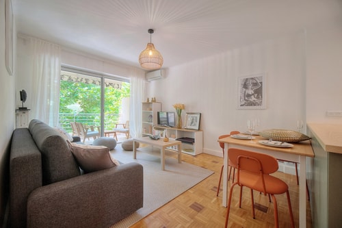 Immogroom - Modern with Terrace - Air 5 ImmoGroom