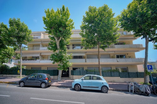 Immogroom - Modern with Terrace - Air 21 ImmoGroom