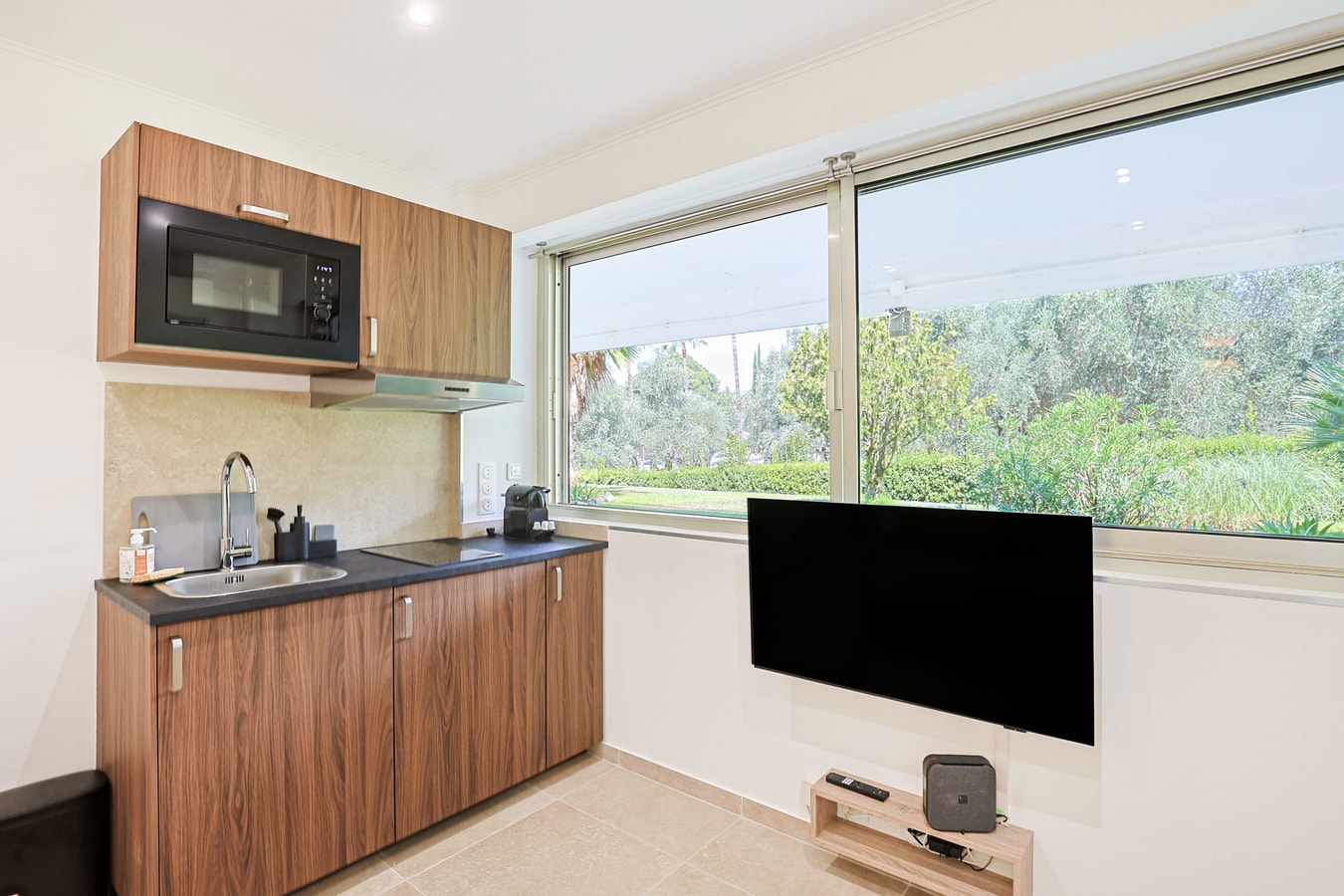 Upstays Cosy Studio 15m² with pool and quiet 3 Upstays