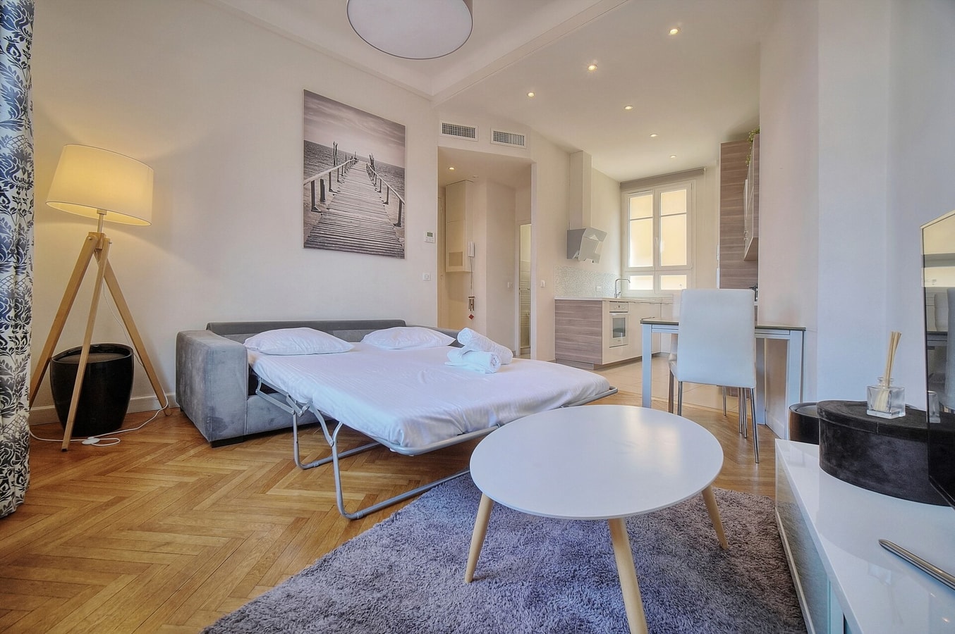 Mood · Immogroom - Close to Palais des festivals-Balcony 20 ImmoGroom