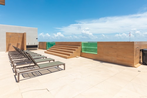 Luxury apartment 1BR, Direct Access to 5th Avenue