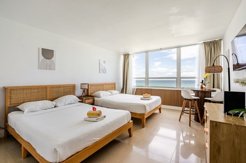 Cozy Ocean View Apt + Free Parking