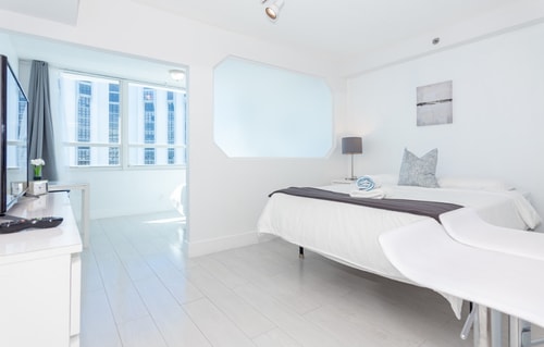 Oceanfront Resort Apartment Free Parking