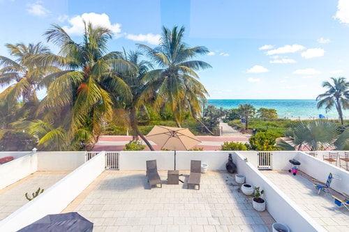 Private Beach Access Oceanfront Loft valet parking