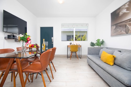 Modern 2BR Suite in South Beach