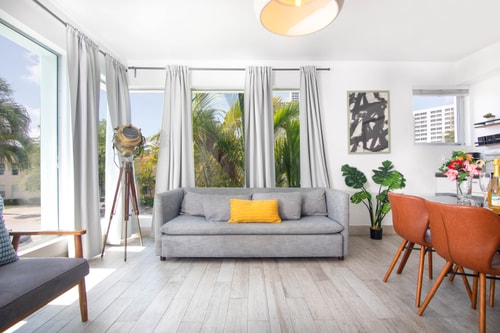 Stylish 1BR Suite near Lincoln Rd