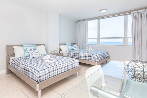 Oceanfront View Apt Resort with Free Valet Parking