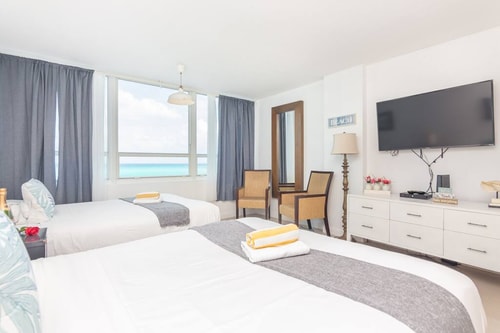 Oceanfront View Apt Resort with Free Valet Parking