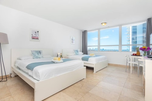 Oceanfront Resort City Bay View Free Parking