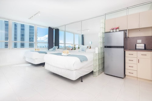 Oceanfront Resort City Bay View Free Parking