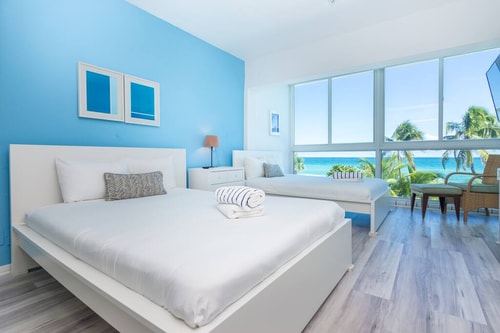 Private Beach Access Oceanfront Loft Valet Parking