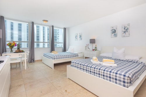 Oceanfront Resort City Bay View Free Parking