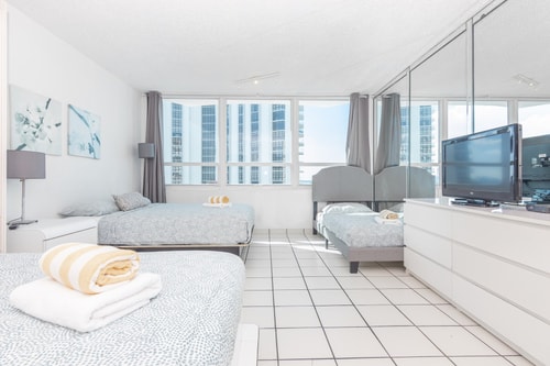 Oceanfront Resort City Bay View Free Parking