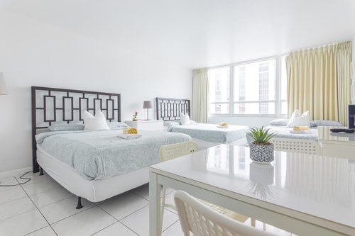 Oceanfront Resort City Bay View  Apt Free Parking