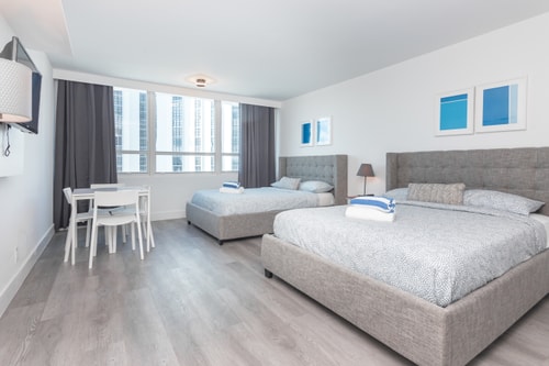 Oceanfront Resort City Bay View  Apt Free Parking