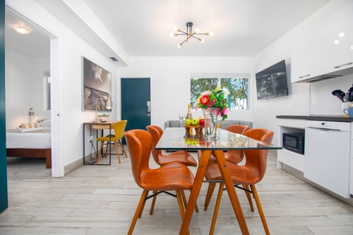 Modern 2BR Suite in South Beach