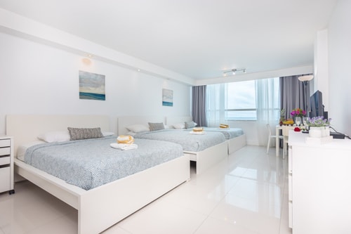 Oceanfront  View Free Parking