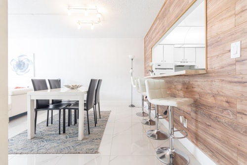 Exclusive 3BR apt with Balcony in Sunny isles