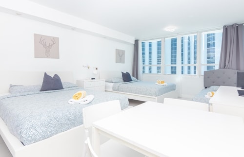 Oceanfront Resort City Bay View Free Parking