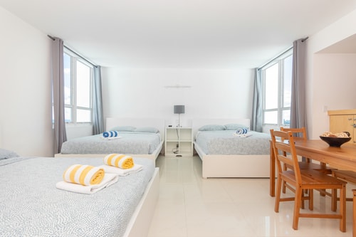 Oceanfront View Apartment Resort with free Parking