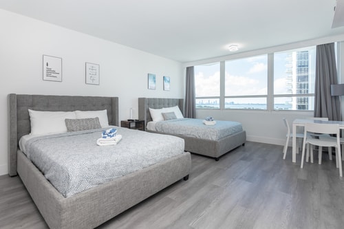 Oceanfront Resort City Bay View Free Parking