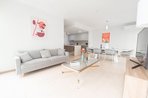 Luxury 3BR Oceanview apt parking&balcony